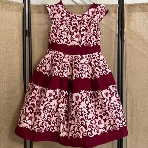 EUC Janie and Jack Burgundy dress with cream lace print. Asymmetrical bow back.